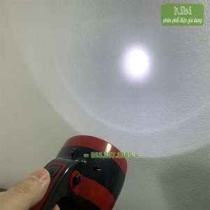 Đèn pin cầm tay KM - 2631 thiết kế đa công năng
