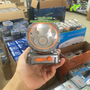 Đèn pin chính hãng KL - 158 kín nước, công suất 35W (Đèn pin siêu sáng có choá đèn rộng, nút bấm và chân sạc đều được bảo vệ bằng gioăng cao su)