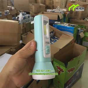Đèn pin tích điện KM - 8918 thiết kế mini, công suất 5W Đèn pin tích điện KM - 8918 thiết kế mini, công suất 5W