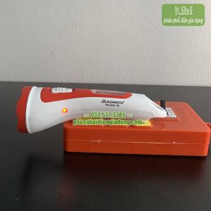 Đèn pin cầm tay KN - 4532 siêu sáng, chất lượng cao (Đèn pin chiếu xa có đèn báo hiệu khi sạc điện)