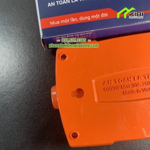 Ổ cắm điện 6 lỗ Hinoki thiết kế lõi sứ chống cháy nổ Ổ cắm điện 6 lỗ Hinoki thiết kế lõi sứ chống cháy nổ