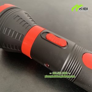 Đèn sạc pin KN - 4131 thiết kế gọn nhẹ, công suất 3W Đèn sạc pin KN - 4131 thiết kế gọn nhẹ, công suất 3W