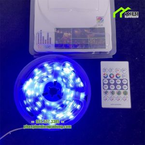 Đèn dây led nháy đuổi nhiều màu có điều khiển từ xa Đèn dây led nháy đuổi nhiều màu có điều khiển từ xa