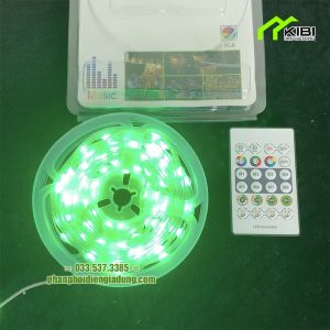 Đèn dây led nháy đuổi nhiều màu có điều khiển từ xa Đèn dây led nháy đuổi nhiều màu có điều khiển từ xa
