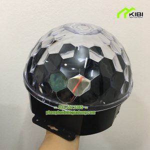 Đèn trang trí xoay nhiều màu M3 cảm ứng theo nhạc (Đèn trang trí nhà có thiết kế mặt bóng khắc giả cạnh pha lê)