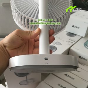 Quạt sạc điện KM - F0326 thiết kế nhỏ gọn, công suất 13W