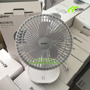 Quạt sạc điện KM - F0326 thiết kế nhỏ gọn, công suất 13W