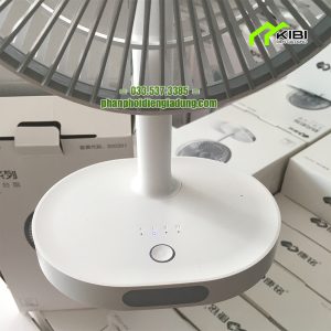 Quạt sạc điện KM - F0326 thiết kế nhỏ gọn, công suất 13W
